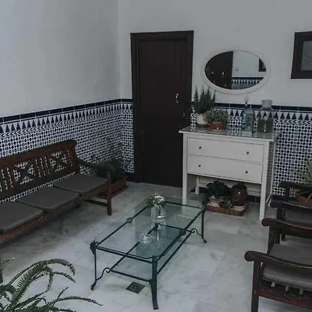 Gran Casa Con Piscina Centro De Vistas