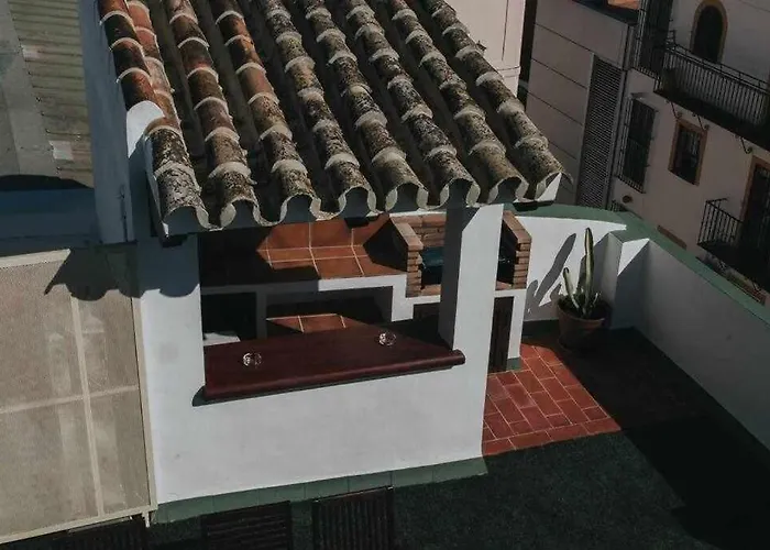 Gran Casa Con Piscina , Centro De .vistas